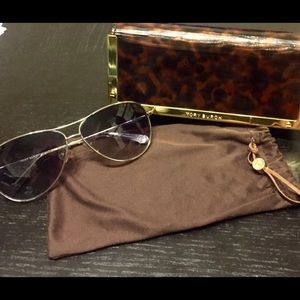 Tory Burch Aviator Sunglasses